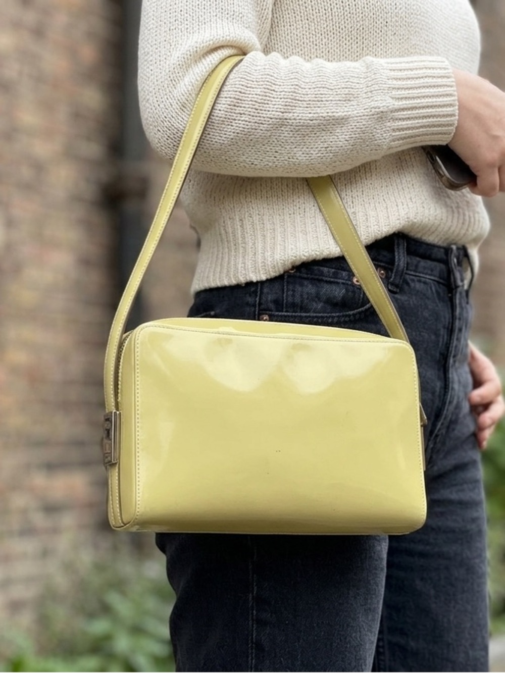 Gucci Butter Yellow Patent Shoulder Bag